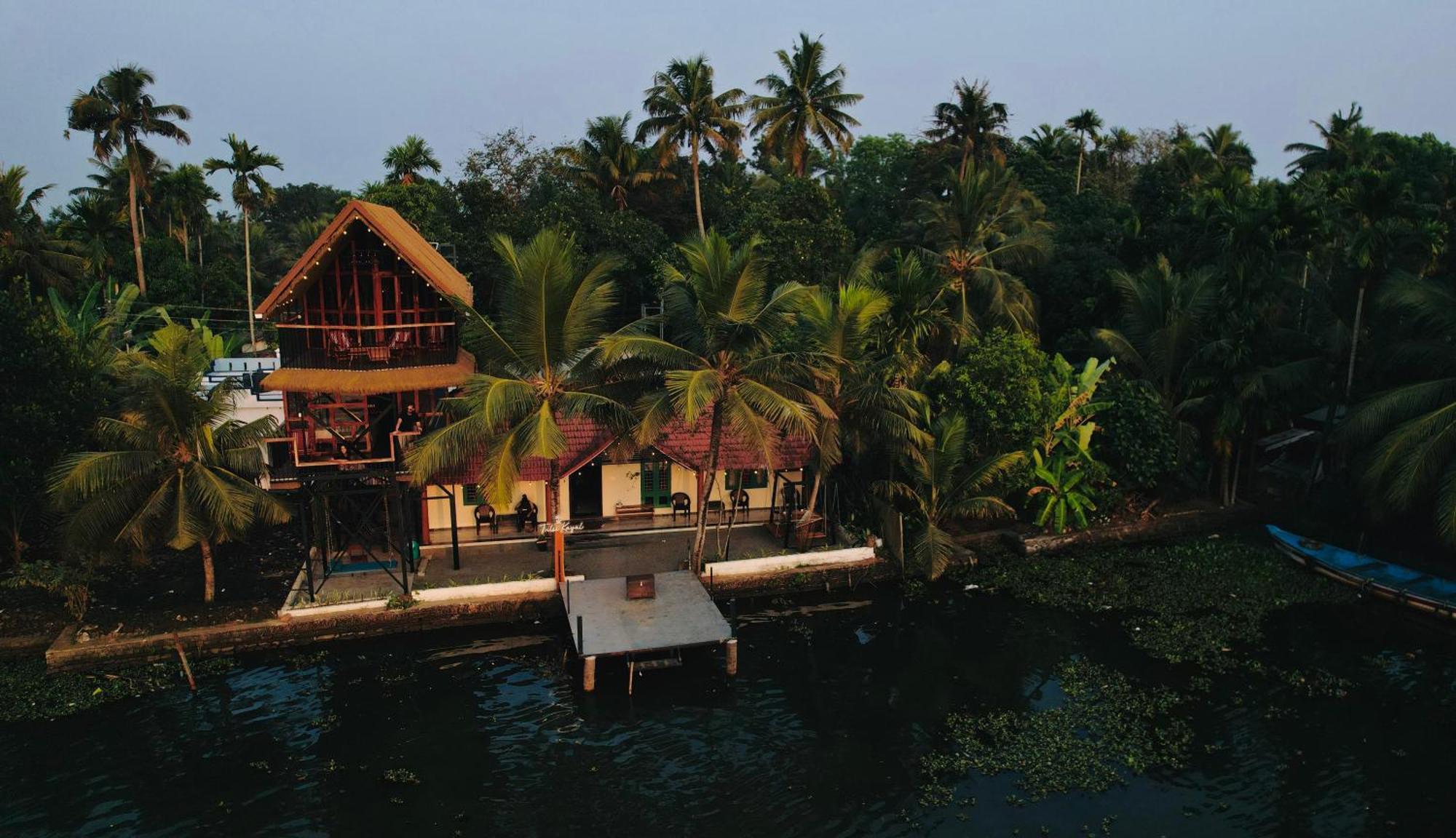 Ferienwohnung Tulsi Kayal Retreat Champakulam Exterior foto
