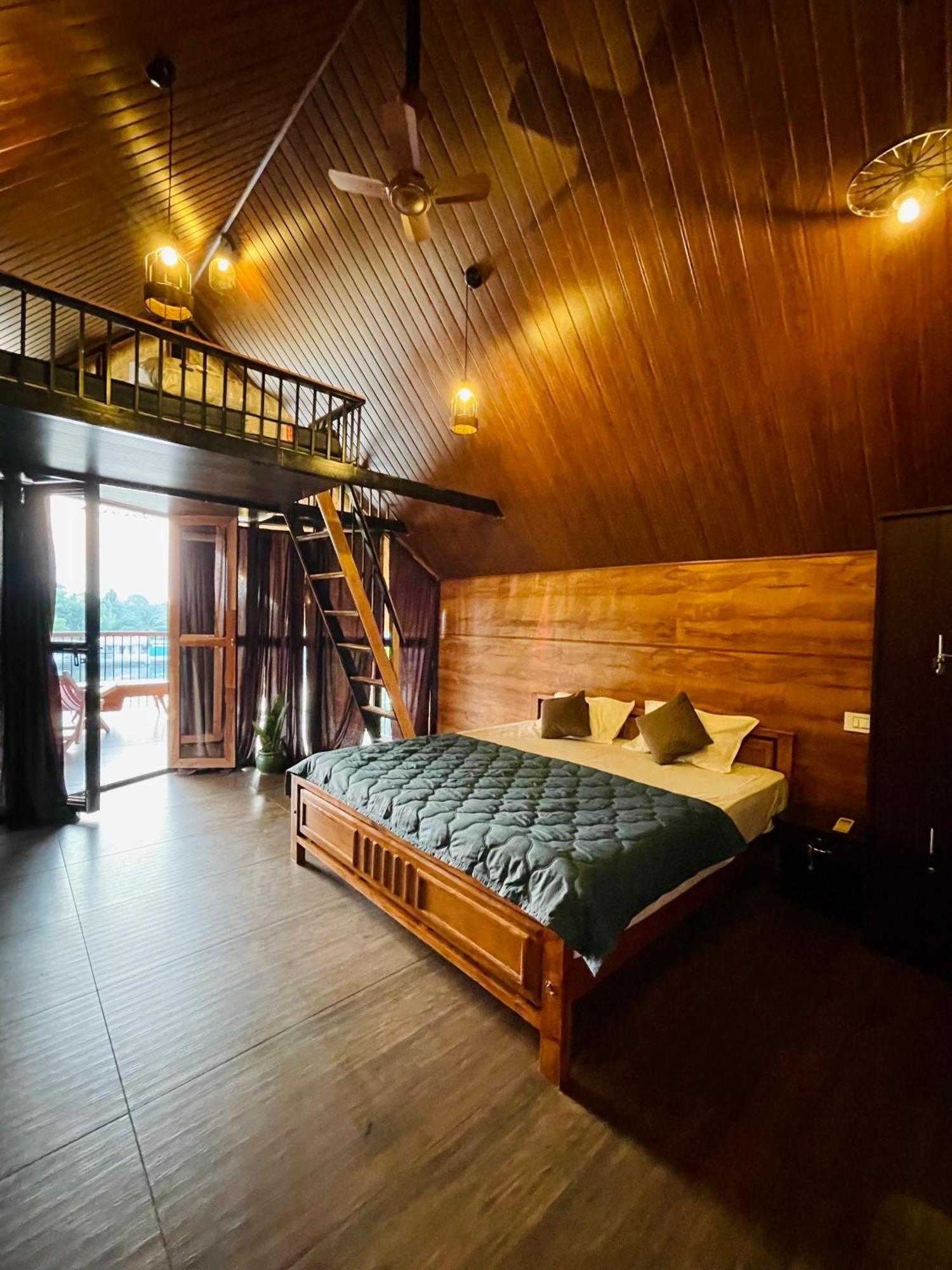 Ferienwohnung Tulsi Kayal Retreat Champakulam Exterior foto