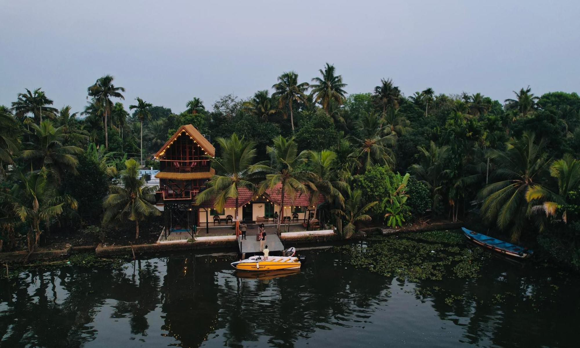 Ferienwohnung Tulsi Kayal Retreat Champakulam Exterior foto